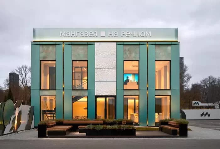 Офис продаж «Мангазеи на Речном» — место, которое с первого взгляда окунает в атмосферу покоя и гармонии